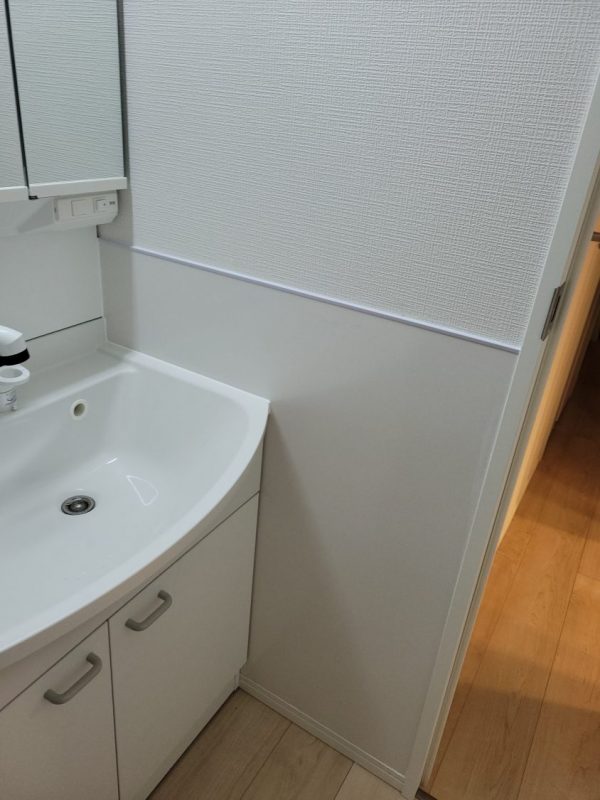 新築洗面所の水はね気になる